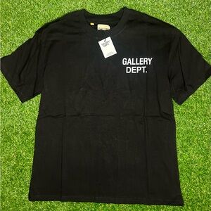 Gallery Dept. t shirt‼️ brand new! has tags and packaging!!